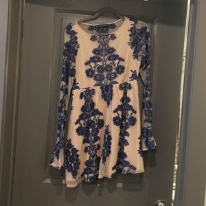 For love and lemons long sleeve floral dress